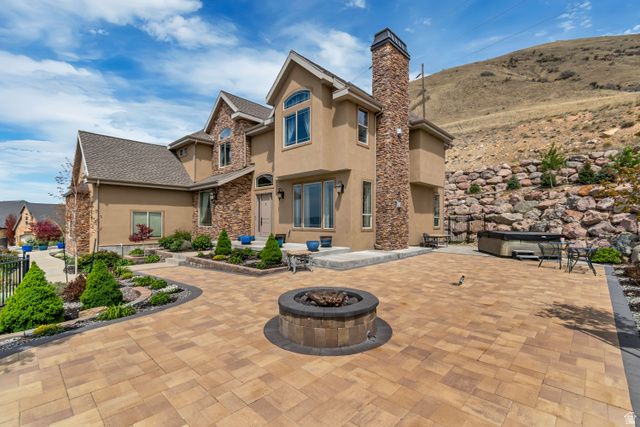 2543 E 700 S, Springville, UT 84663
