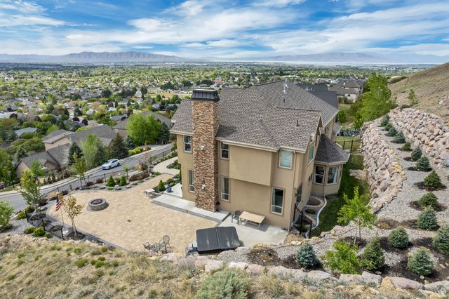 2543 E 700 S, Springville, UT 84663