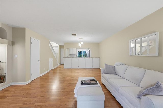 705 NE 1st Street 2, Fort Lauderdale, FL 33301