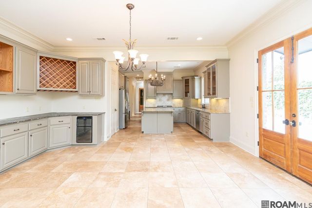 11845 Villa Creek, Baton Rouge, LA 70810