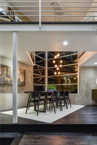 704 Nyes Place, Laguna Beach, CA 92651