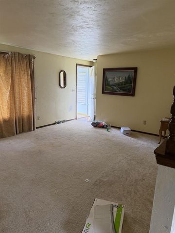 553 DELWICHE ROAD, Green Bay, WI 54302