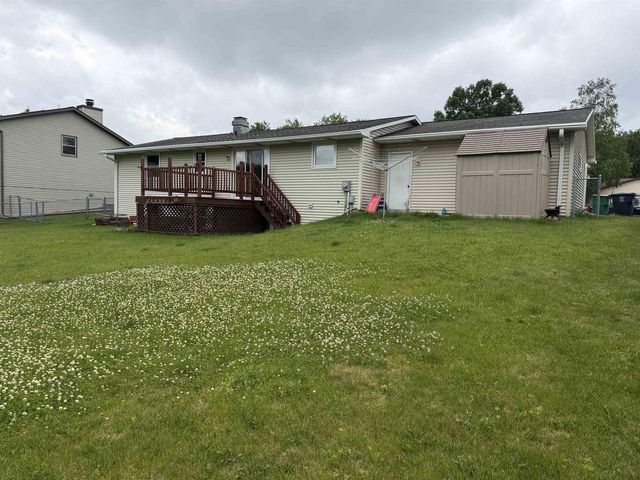 553 DELWICHE ROAD, Green Bay, WI 54302