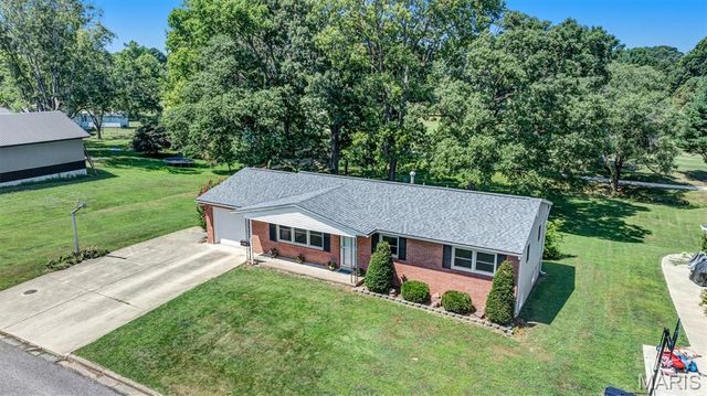 215 Meramec Drive, Sullivan, MO 63080