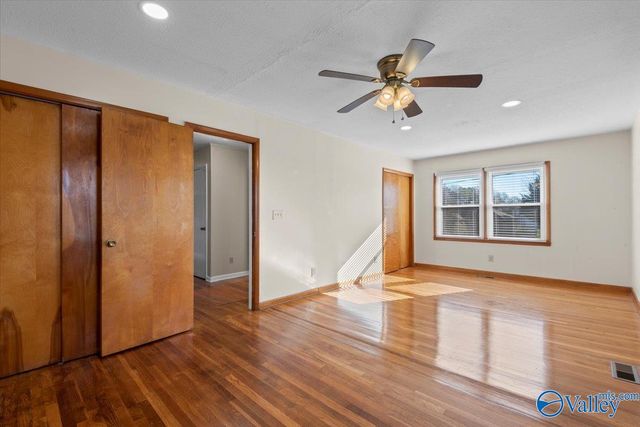 853 Charley Patterson Road, New Market, AL 35761