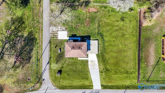 853 Charley Patterson Road, New Market, AL 35761