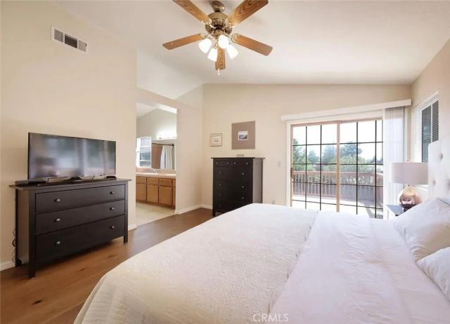 10205 Single Oak Drive, Bakersfield, CA 93311