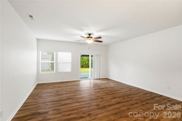 175 Glastonbury Drive, Mooresville, NC 28115
