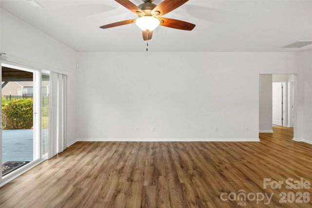 175 Glastonbury Drive, Mooresville, NC 28115