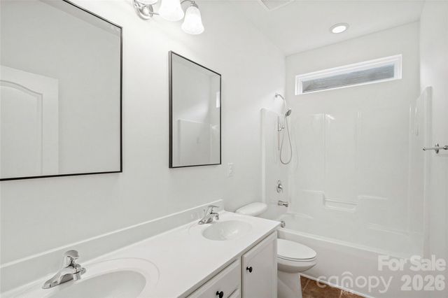175 Glastonbury Drive, Mooresville, NC 28115