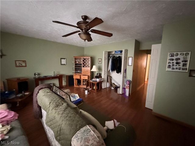 35288 Beach Park Avenue, Eastlake, OH 44095