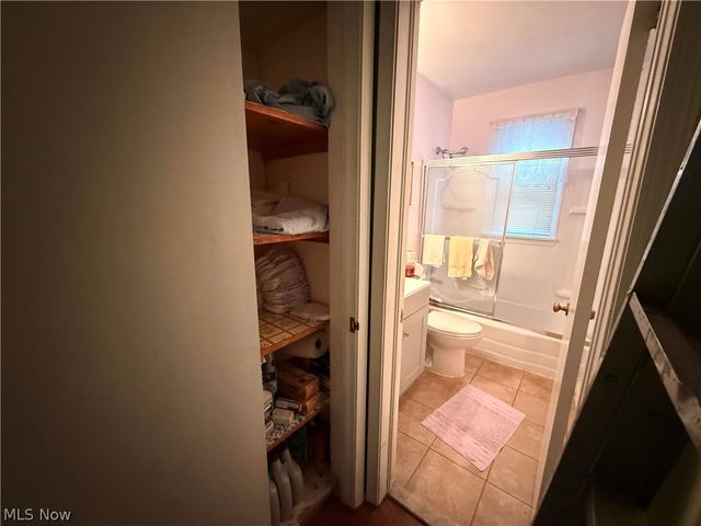 35288 Beach Park Avenue, Eastlake, OH 44095