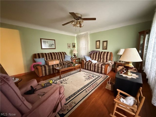 35288 Beach Park Avenue, Eastlake, OH 44095