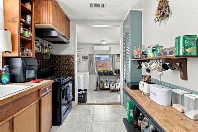 2606 Virginia Street, Baytown, TX 77520