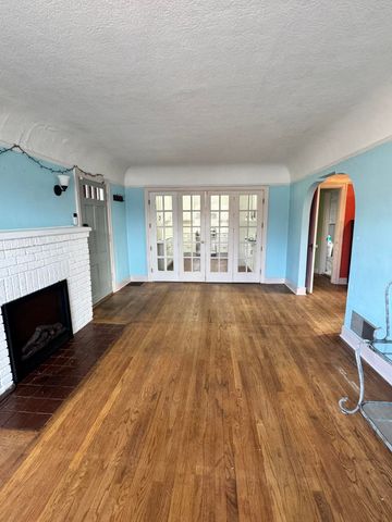 2318 Garden Avenue, Klamath Falls, OR 97601