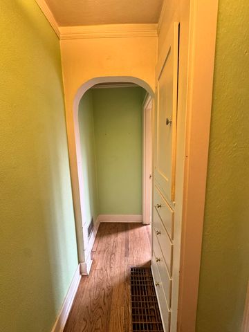 2318 Garden Avenue, Klamath Falls, OR 97601