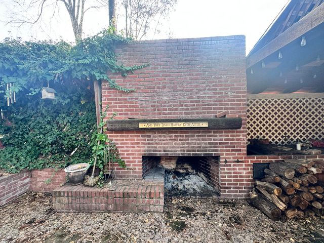 2318 Garden Avenue, Klamath Falls, OR 97601