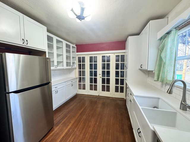 2318 Garden Avenue, Klamath Falls, OR 97601