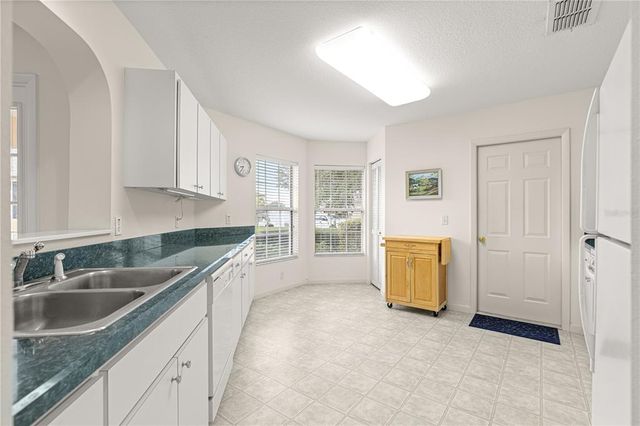 9816 SW 92ND PLACE ROAD, Ocala, FL 34481