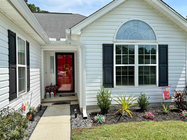 72 Daniel Morrall Ln., Georgetown, SC 29440