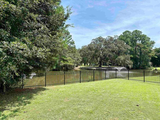 72 Daniel Morrall Ln., Georgetown, SC 29440