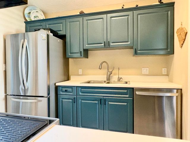 72 Daniel Morrall Ln., Georgetown, SC 29440