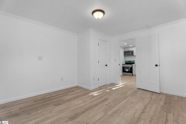 103 Copeland Street, Clinton, SC 29325