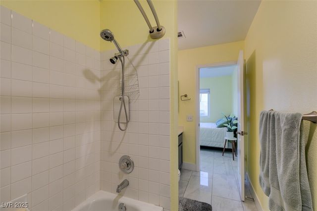 8 Rising Sun Court, Henderson, NV 89074