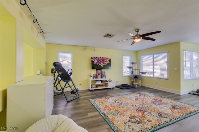 8 Rising Sun Court, Henderson, NV 89074