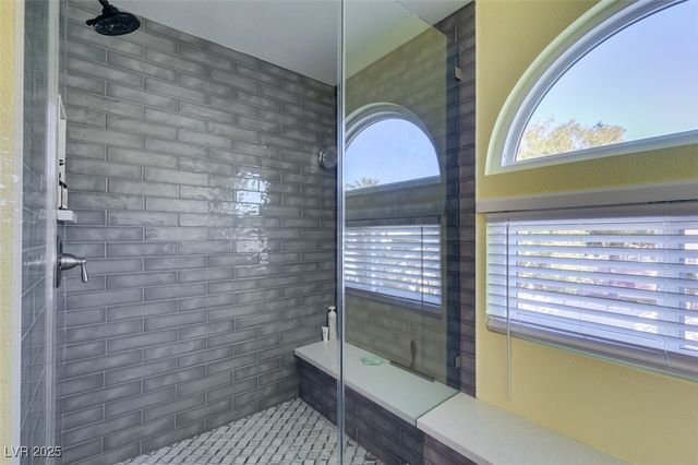 8 Rising Sun Court, Henderson, NV 89074