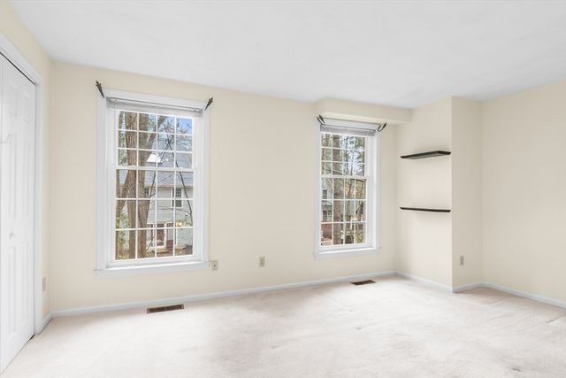 111 Brigham St 20C, Hudson, MA 01749