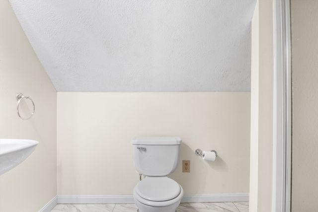 111 Brigham St 20C, Hudson, MA 01749