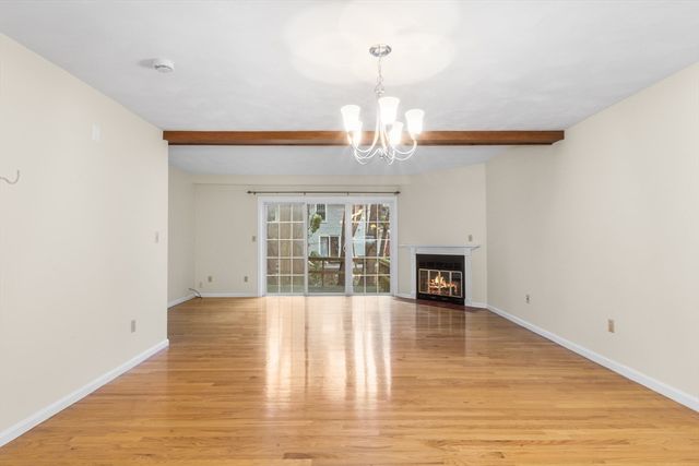 111 Brigham St 20C, Hudson, MA 01749