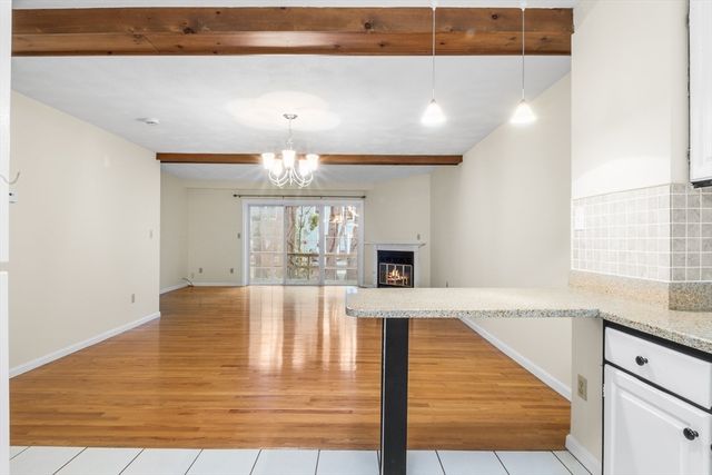 111 Brigham St 20C, Hudson, MA 01749