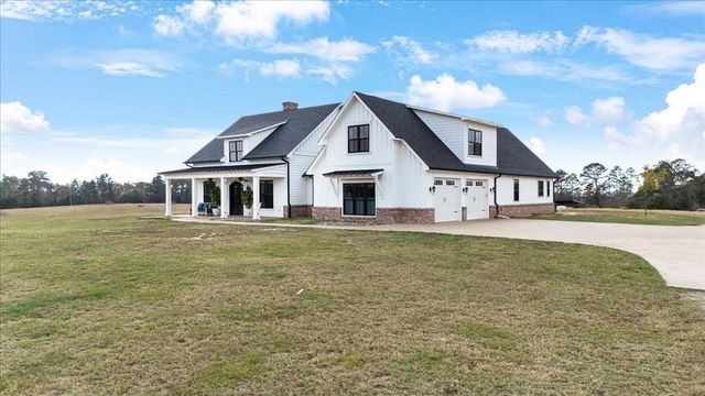 7294 S County Road 314, Henderson, TX 75654