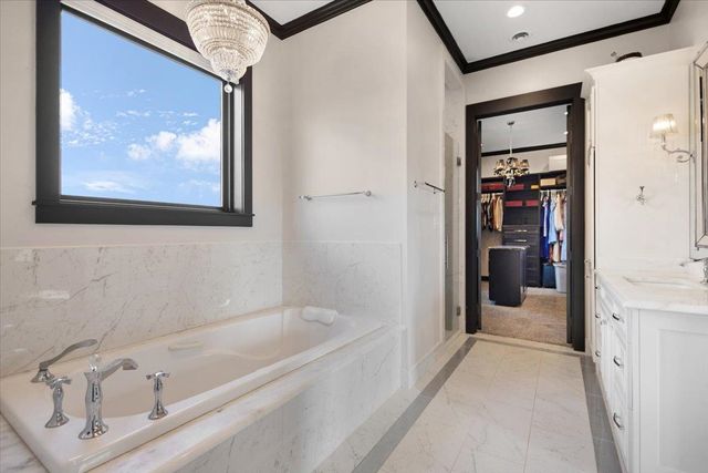 7294 S County Road 314, Henderson, TX 75654