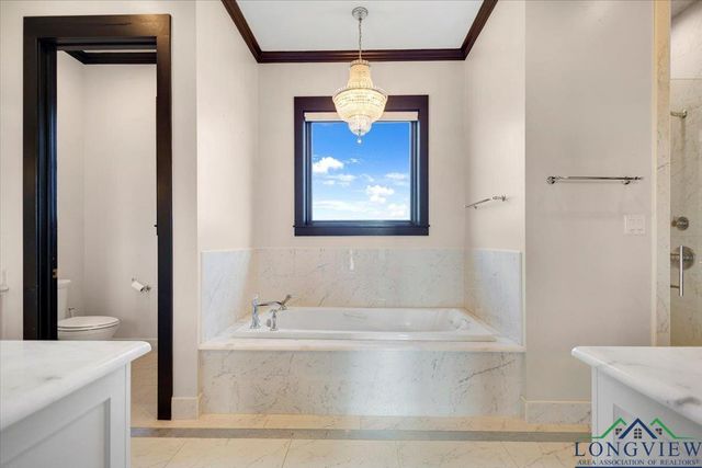 7294 S County Road 314, Henderson, TX 75654