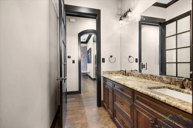 7294 S County Road 314, Henderson, TX 75654