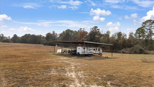 7294 S County Road 314, Henderson, TX 75654