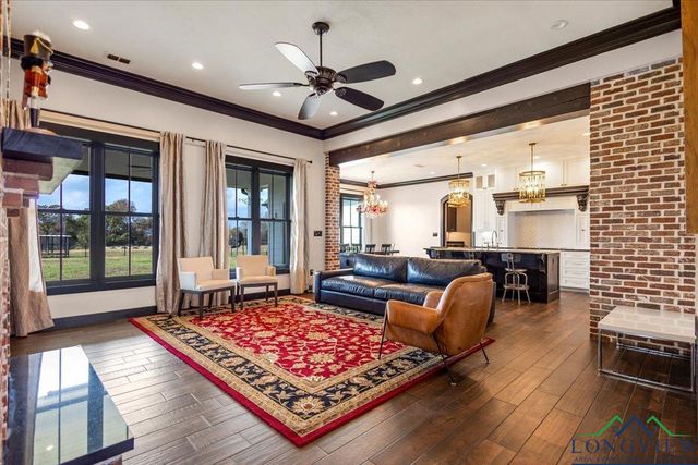 7294 S County Road 314, Henderson, TX 75654