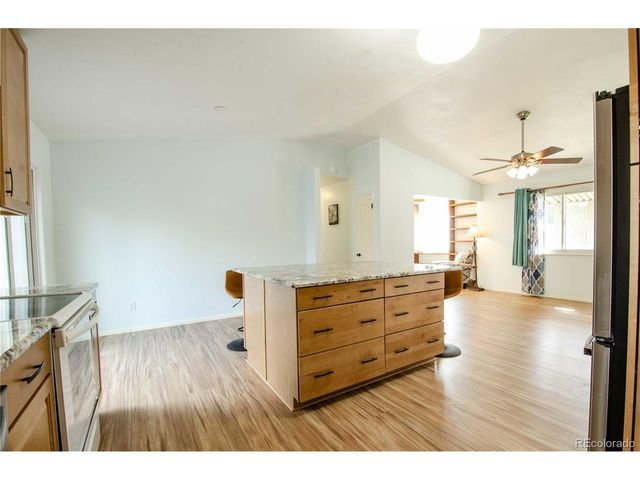 1409 Sanderson Ave, Colorado Springs, CO 80915