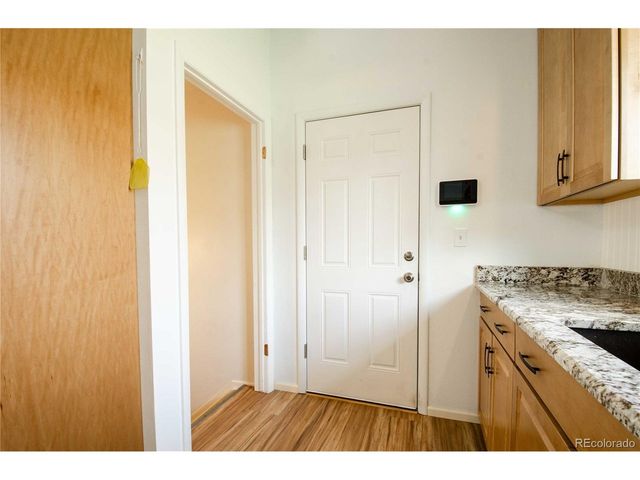 1409 Sanderson Ave, Colorado Springs, CO 80915