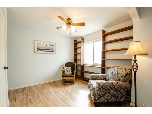 1409 Sanderson Ave, Colorado Springs, CO 80915