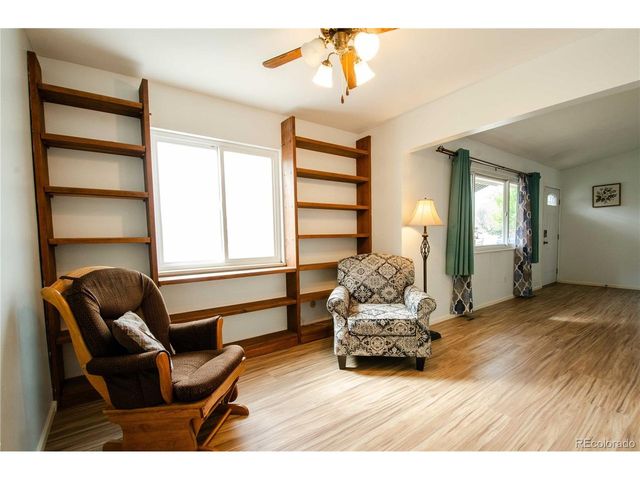 1409 Sanderson Ave, Colorado Springs, CO 80915