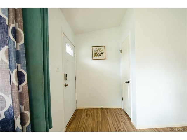1409 Sanderson Ave, Colorado Springs, CO 80915