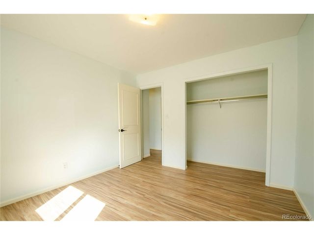 1409 Sanderson Ave, Colorado Springs, CO 80915