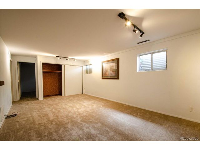 1409 Sanderson Ave, Colorado Springs, CO 80915