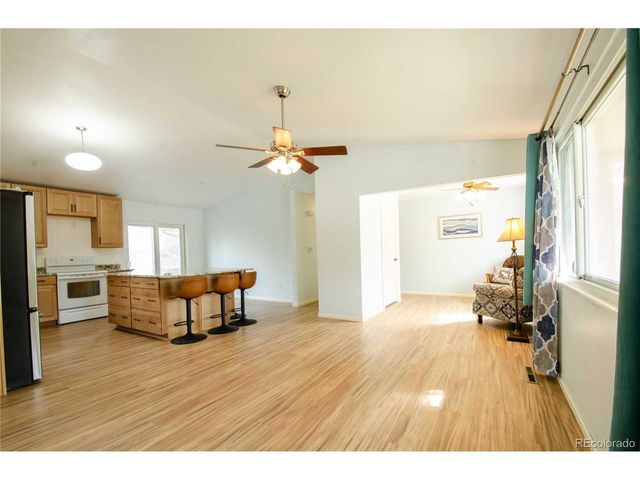 1409 Sanderson Ave, Colorado Springs, CO 80915