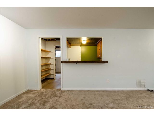 1409 Sanderson Ave, Colorado Springs, CO 80915