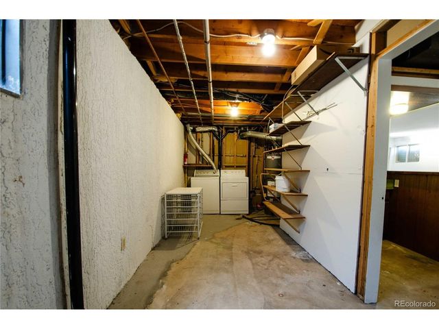 1409 Sanderson Ave, Colorado Springs, CO 80915